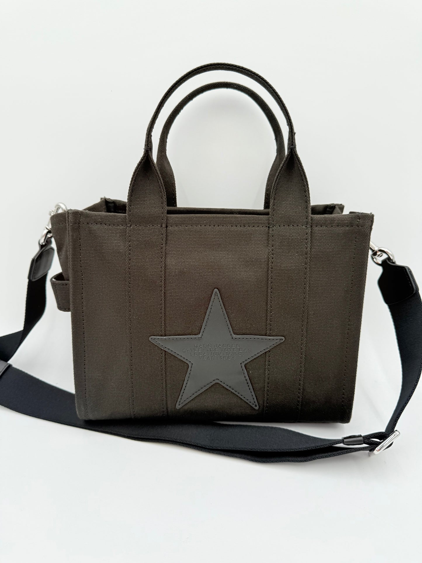 Handbag Luxury Designer By Marc Jacobs In Black, Size:Small