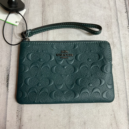 Wristlet Designer By Coach In Green, Size:Small