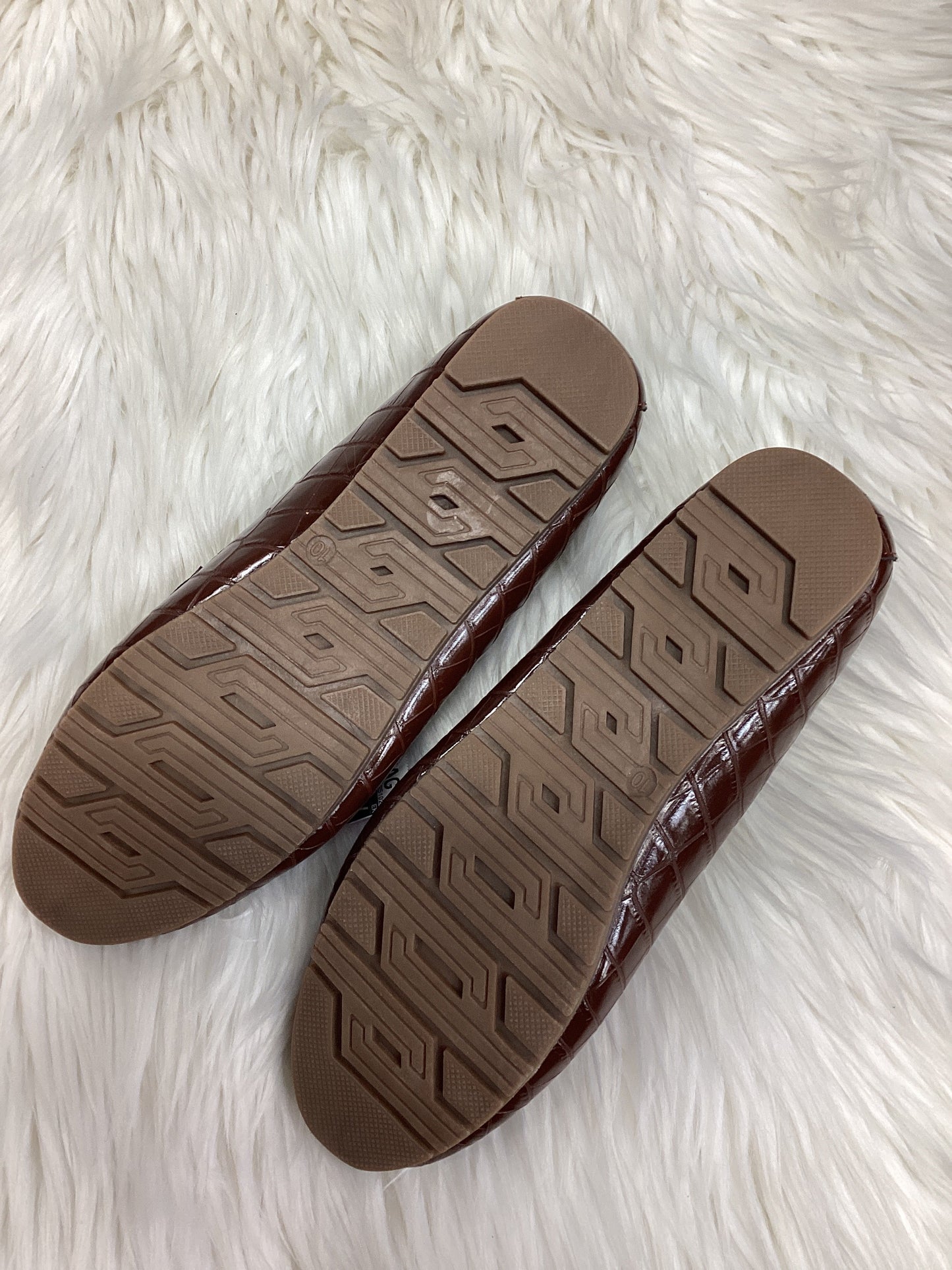 Shoes Flats By Clothes Mentor In Brown, Size:10