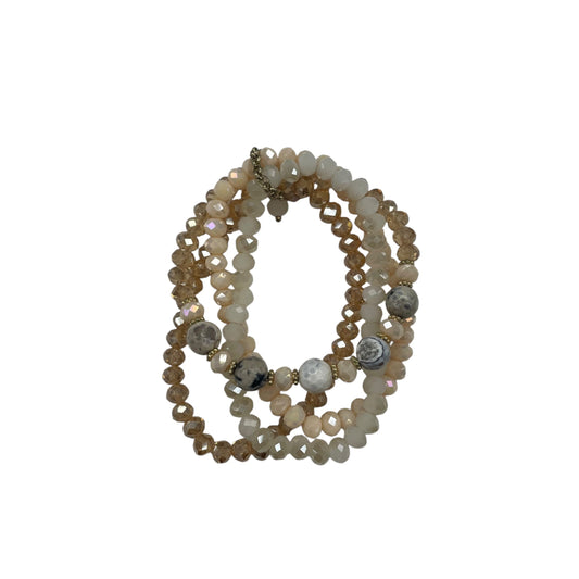 Bracelet Beaded By Cmc In Pink