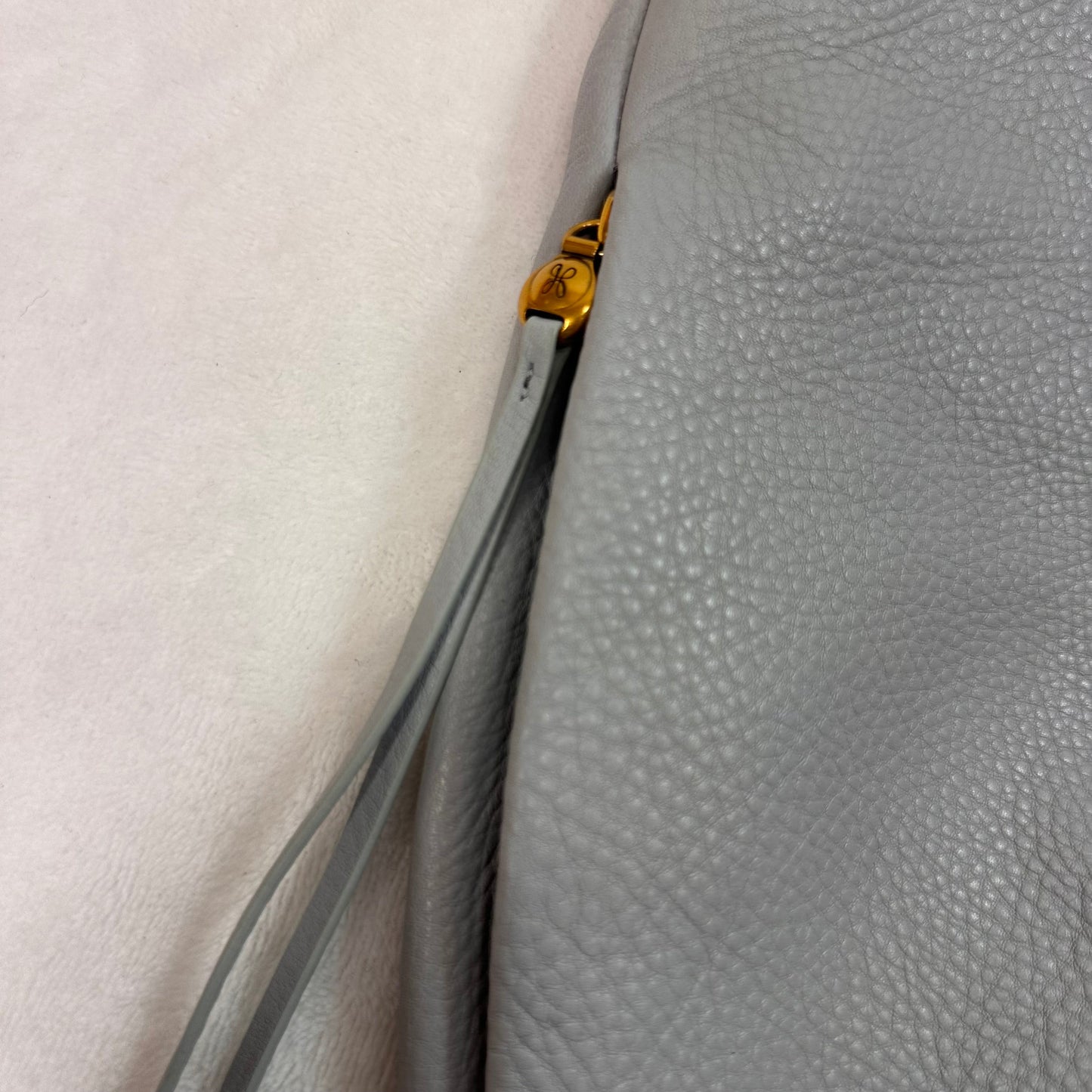 Handbag By Hobo Intl, Size: Medium