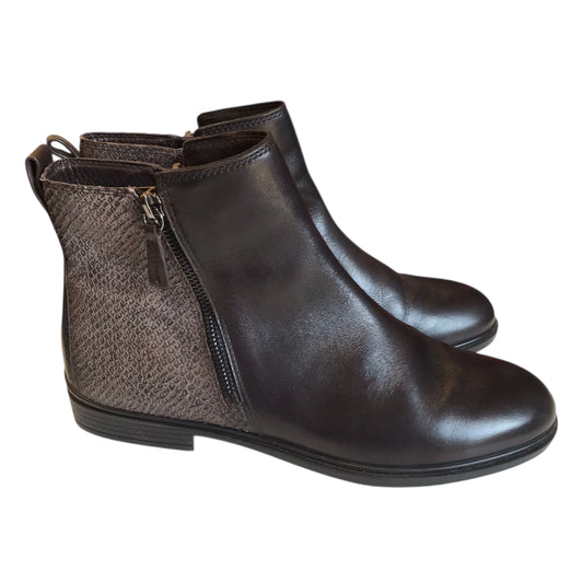 Boots Ankle Flats By Ecco In Brown, Size:8.5