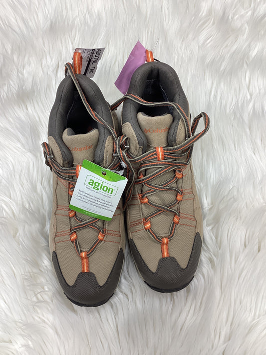 Boots Hiking By Columbia In Tan, Size:7