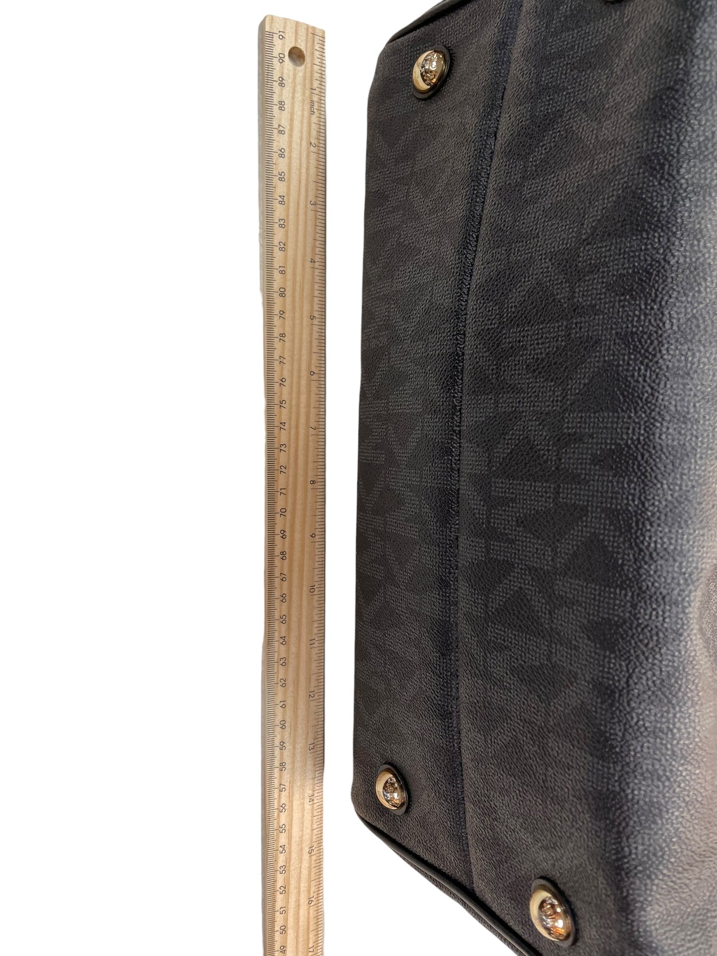 Handbag Designer By Michael Kors  Size: Large