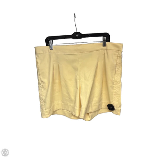 Athletic Shorts By Nike In Yellow, Size: Xl