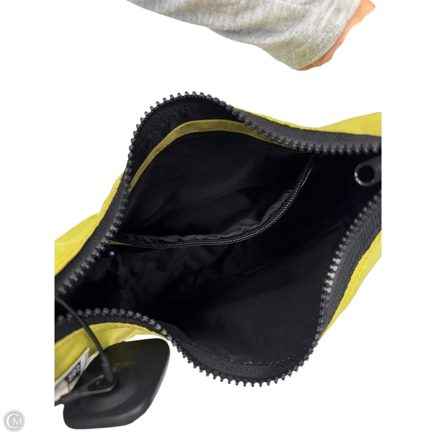 Handbag By Baggu, Size: Small