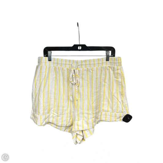 Shorts By Universal Thread In White & Yellow, Size: L