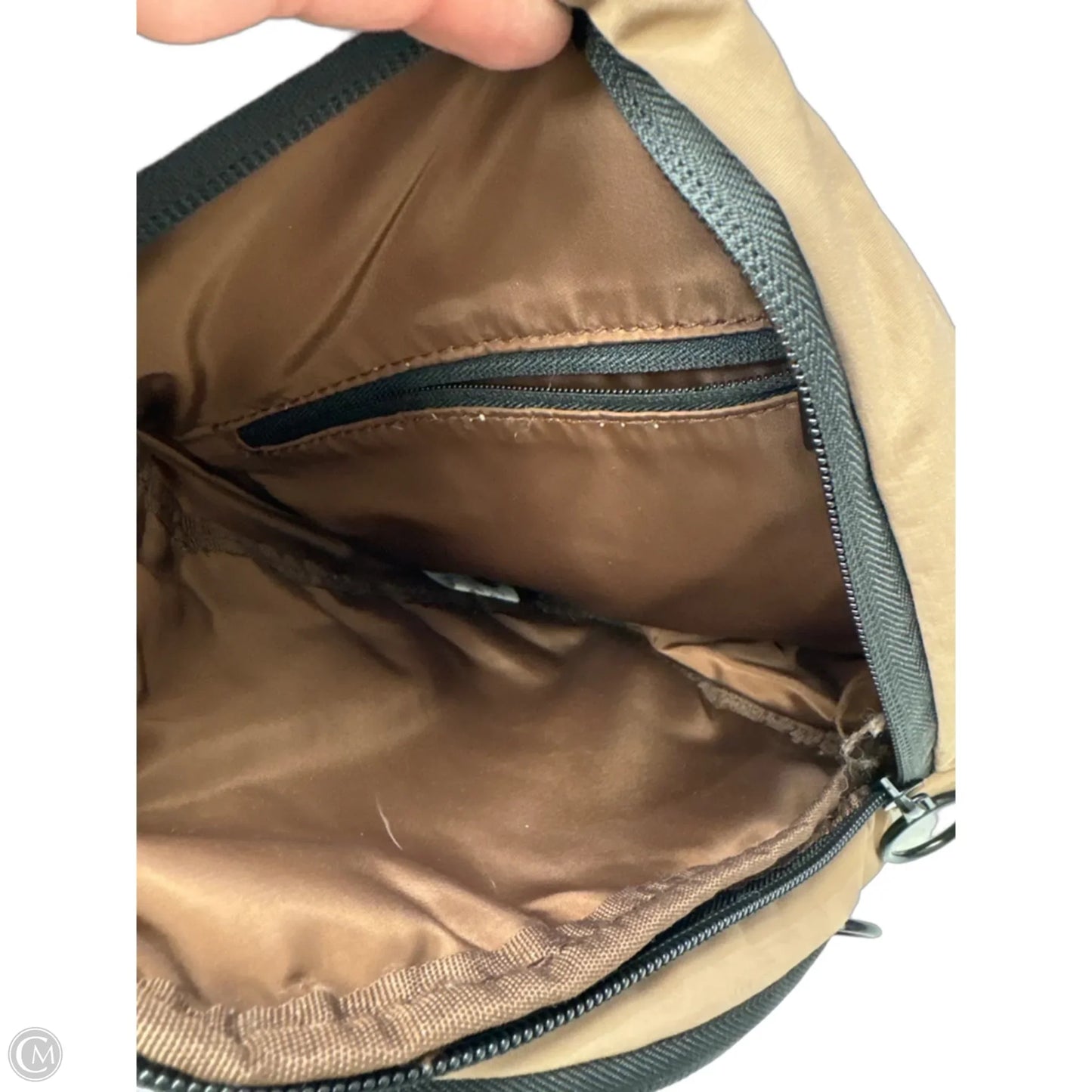 Crossbody By Clothes Mentor, Size: Medium