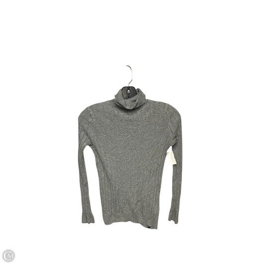 Top Long Sleeve By Gap In Grey, Size: S