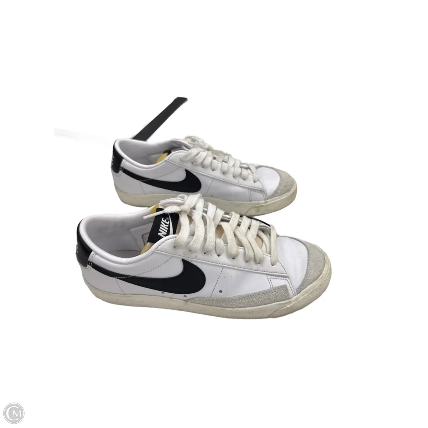 Shoes Sneakers By Nike In White, Size: 8
