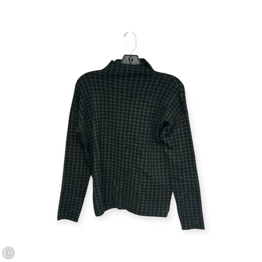 Top Long Sleeve By Tahari In Checkered Pattern, Size: S