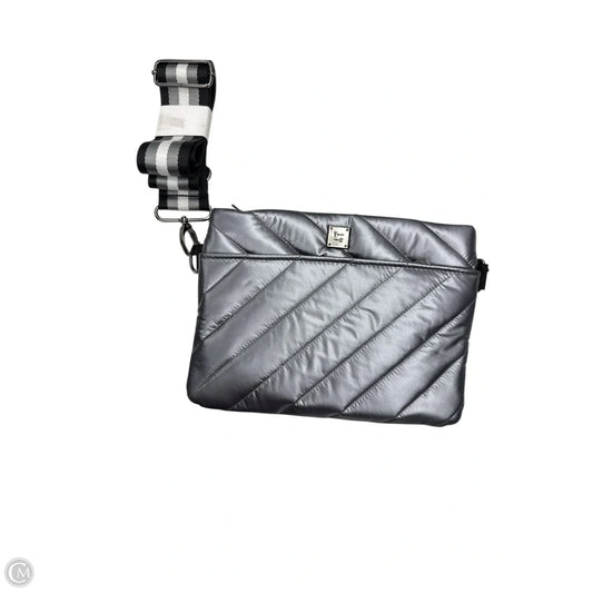 Crossbody By Think Royln, Size: Medium