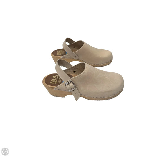 Shoes Heels Block By Mia In Tan, Size: 6.5
