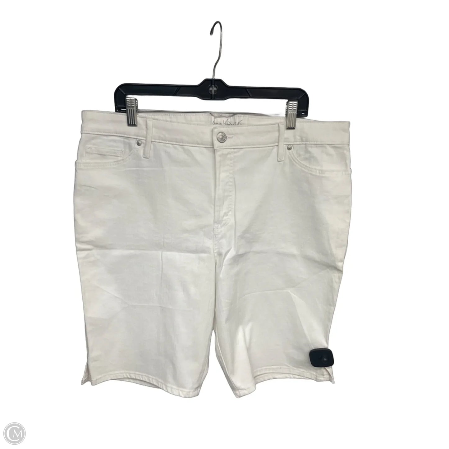 Shorts By Gloria Vanderbilt In White Denim, Size: 18