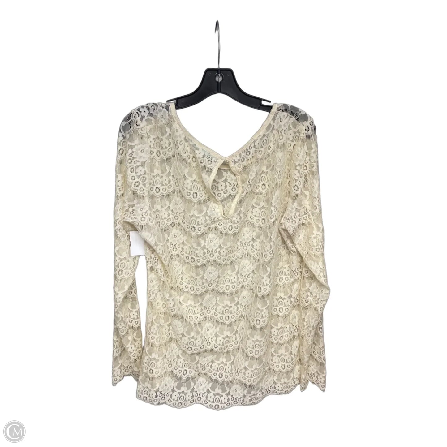 Top Long Sleeve By Maurices In Cream, Size: Xl