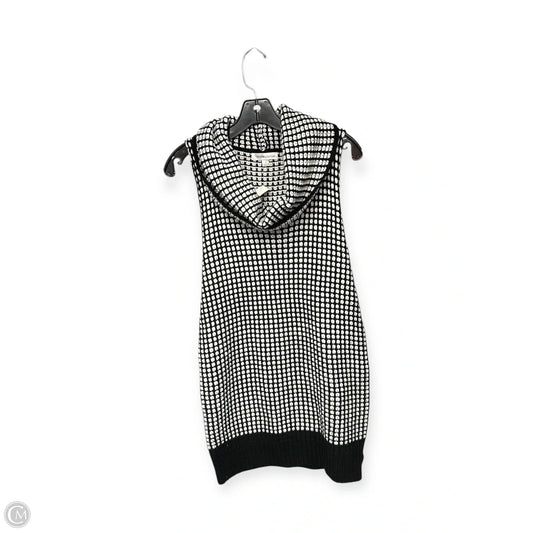 Sweater By Clothes Mentor In Black & White, Size: S