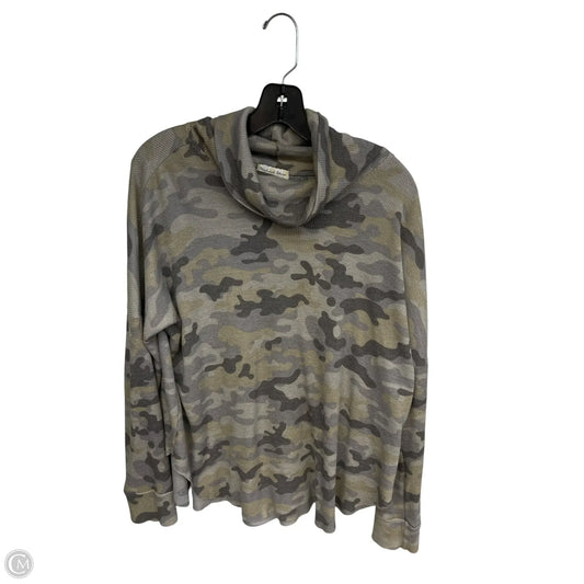 Top Long Sleeve By Michael Stars In Camouflage Print, Size: L