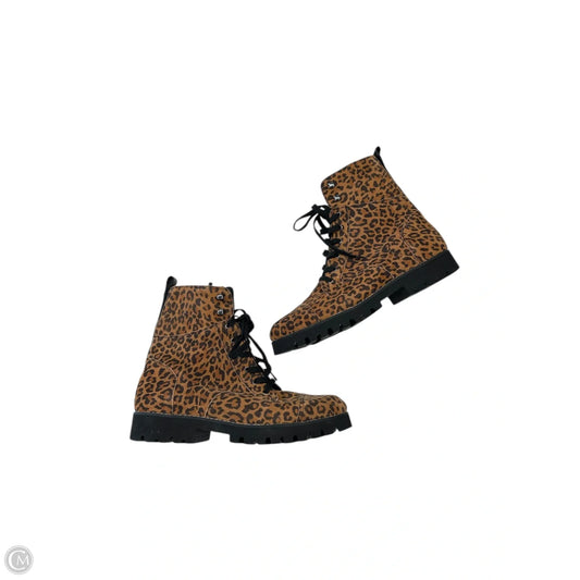 Boots Ankle Flats By Donald Pliner In Animal Print, Size: 11