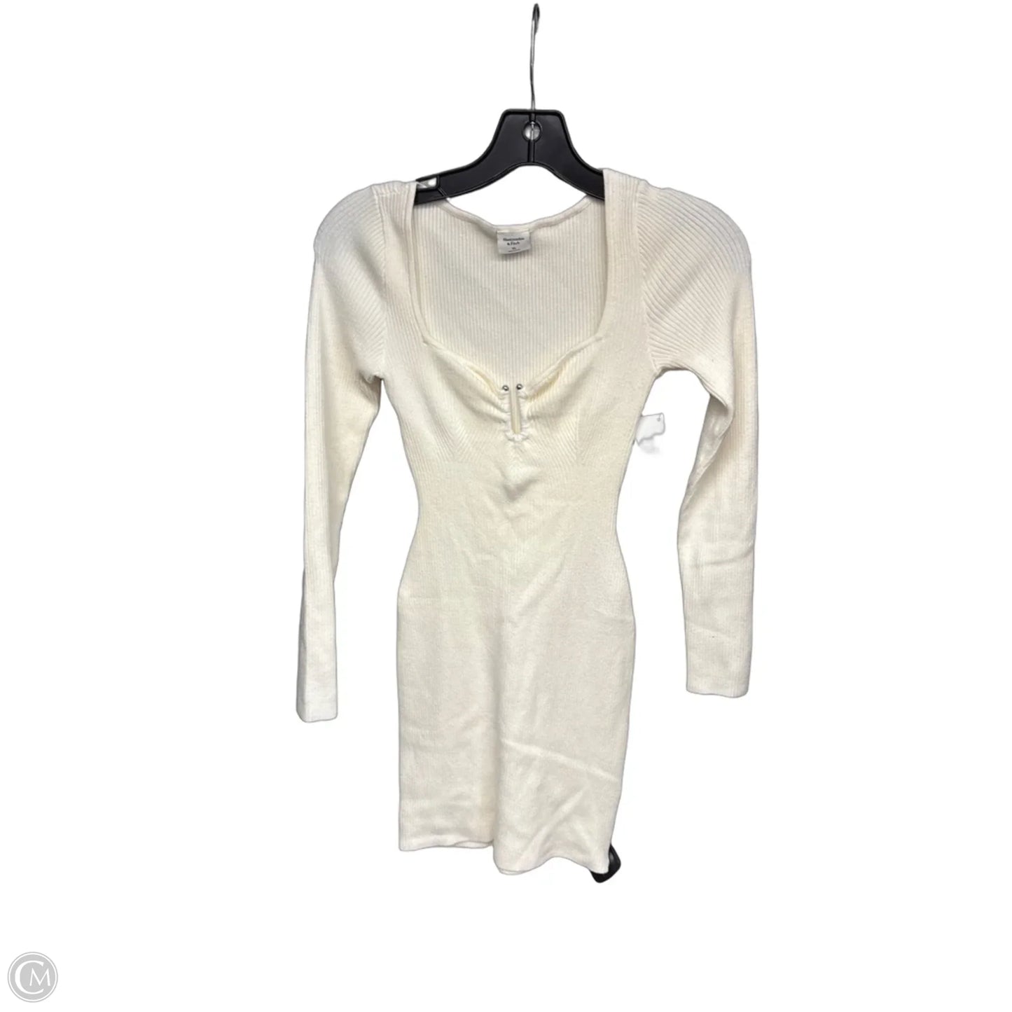 Dress Casual Short By Abercrombie And Fitch In Cream, Size: Xs