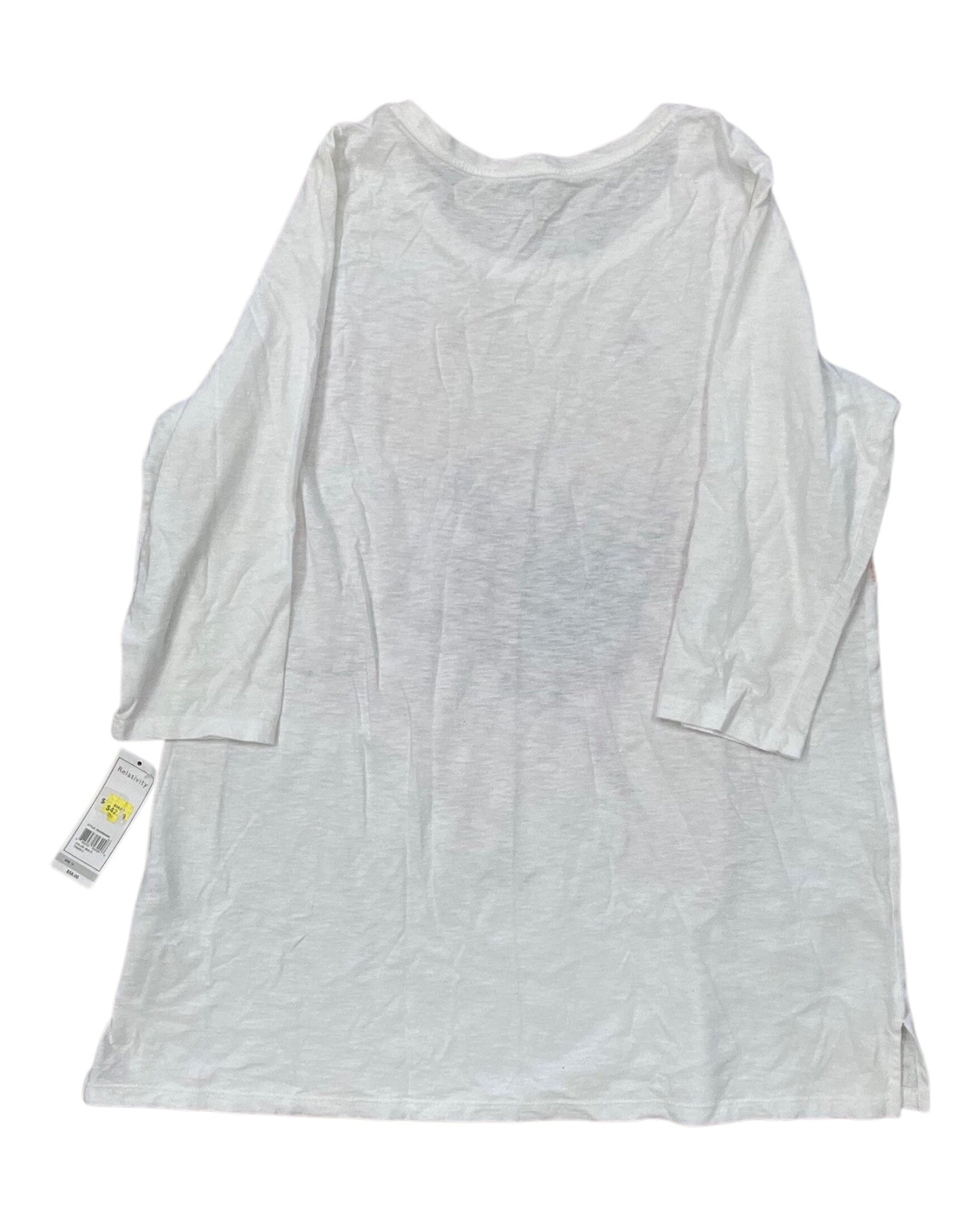 Top 3/4 Sleeve By Relativity In White, Size:1X