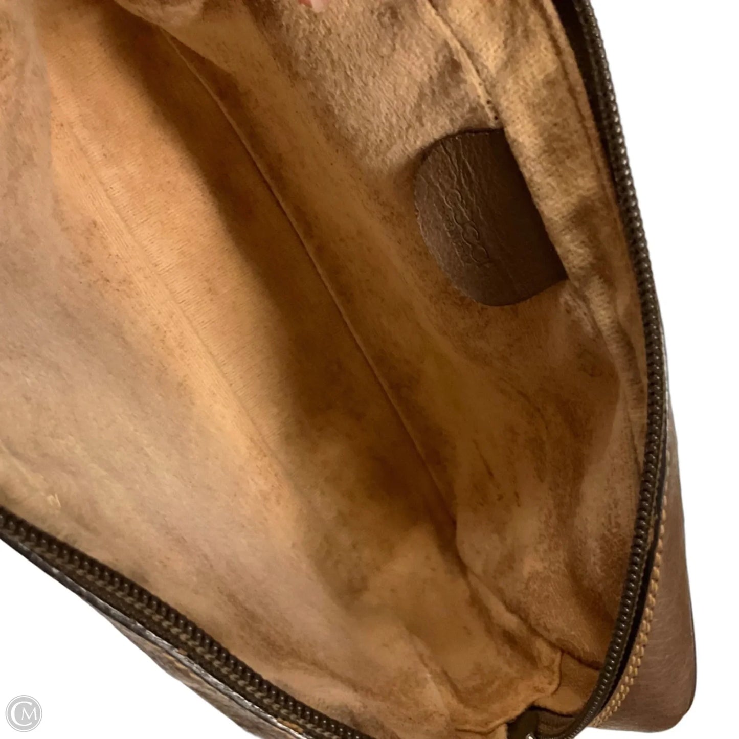 Clutch Luxury Designer By Gucci, Size: Medium
