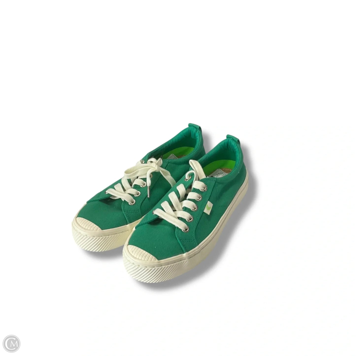 Shoes Sneakers By Cariuma In Green, Size: 6.5