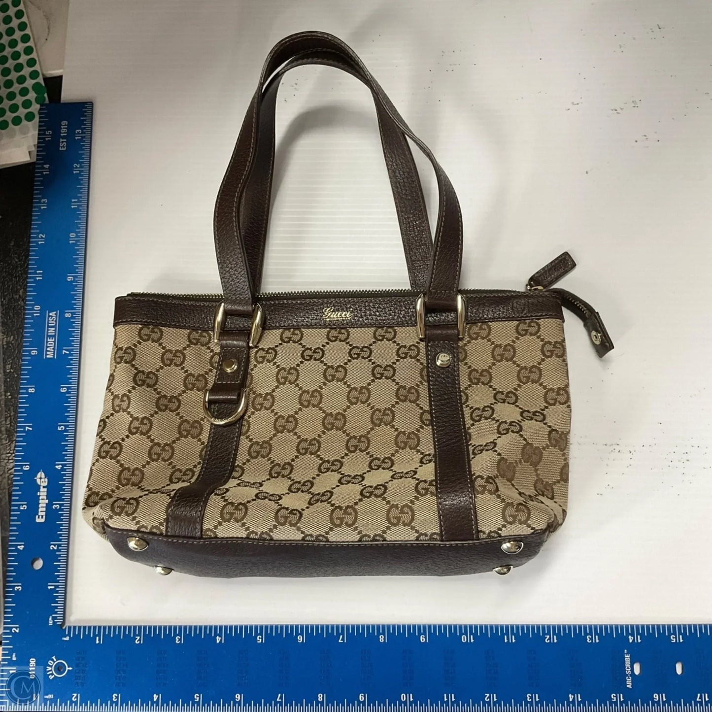 Handbag Luxury Designer By Gucci, Size: Small