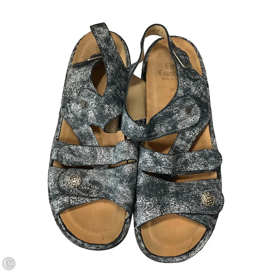 Sandals Flats By Finn Comfort In Multi-colored, Size: 11