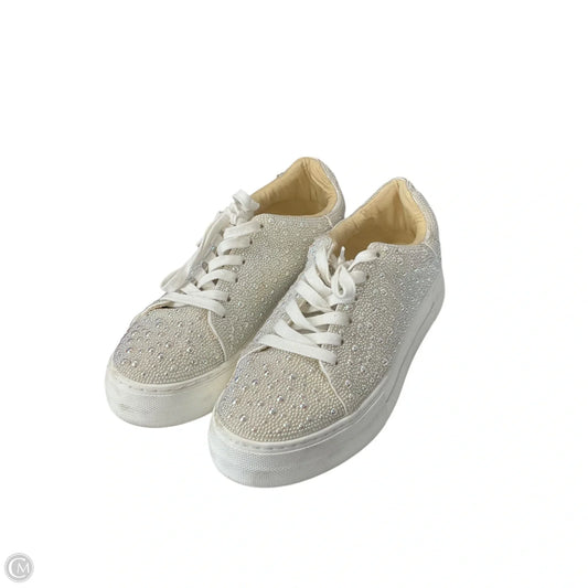 Shoes Sneakers By Betsey Johnson In White, Size: 9.5