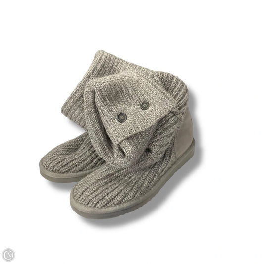 Boots Designer By Ugg In Grey, Size: 8