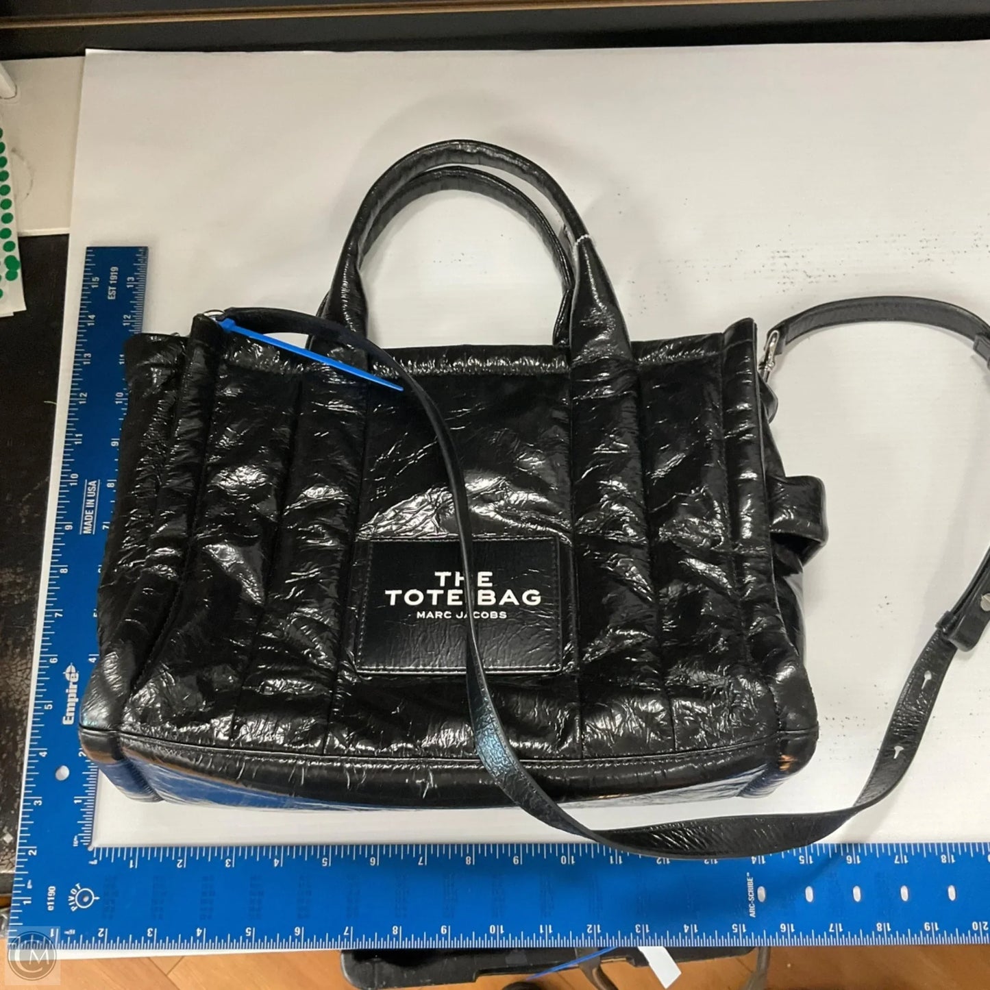 Crossbody Luxury Designer By Marc Jacobs, Size: Medium