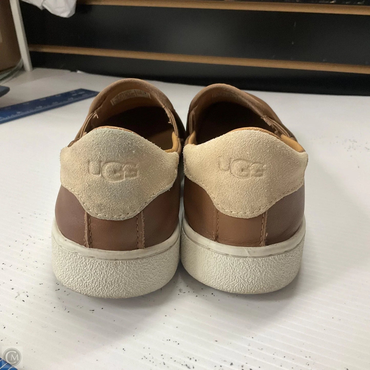 Shoes Designer By Ugg In Brown, Size: 6