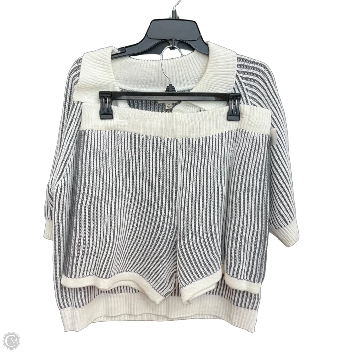 Shorts Set By Bibi In Grey & White, Size: Xl