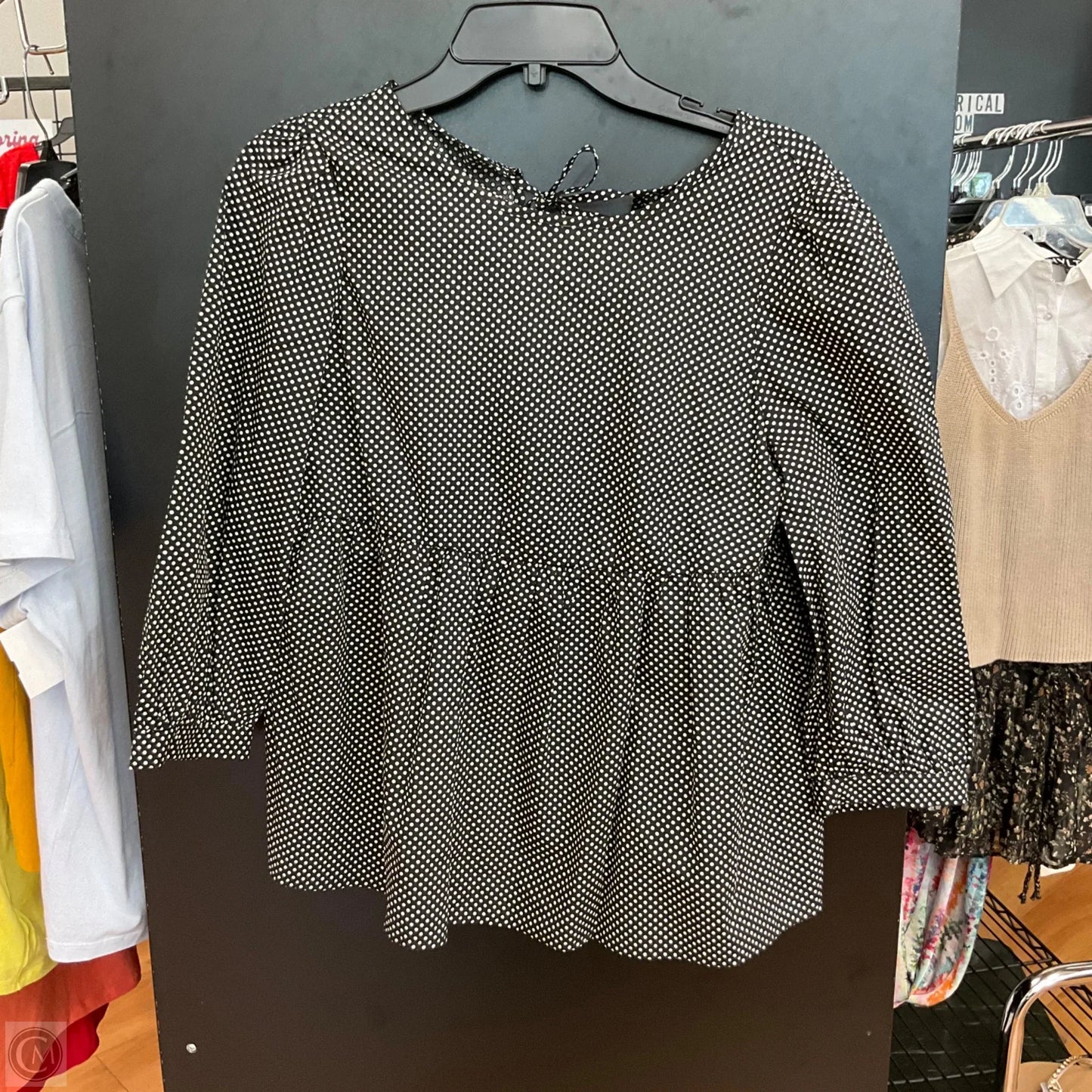 Top 3/4 Sleeve By Who What Wear In Polkadot Pattern, Size: S