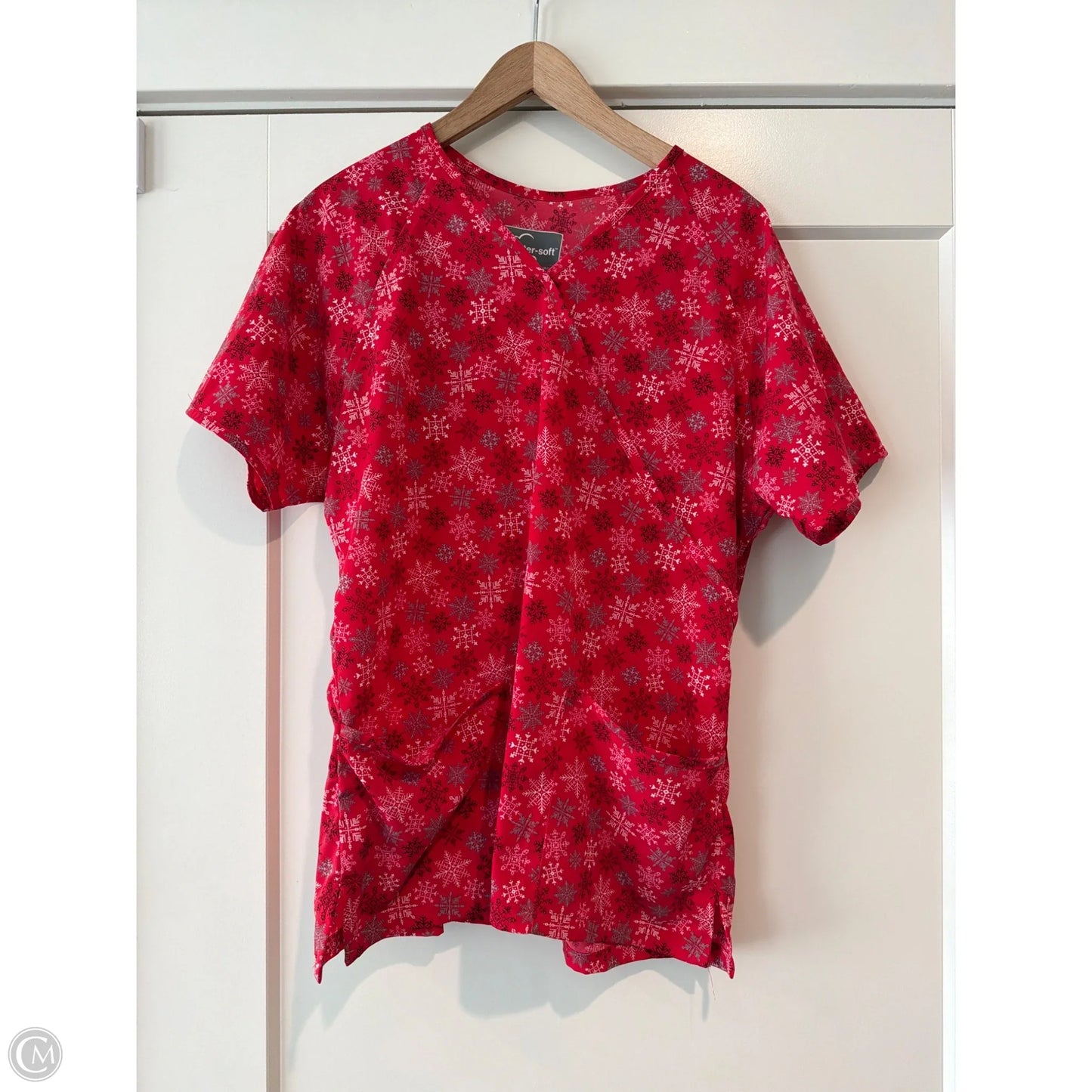 Top Short Sleeve By Clothes Mentor In Red, Size: M