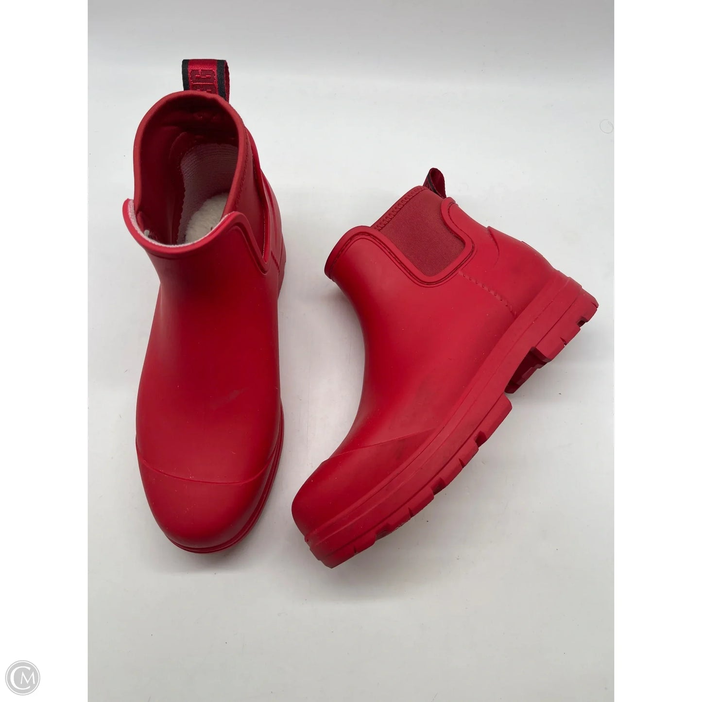 Boots Designer By Ugg In Red, Size: 8
