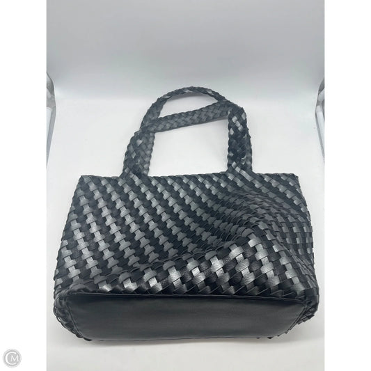 Tote By Clothes Mentor, Size: Medium