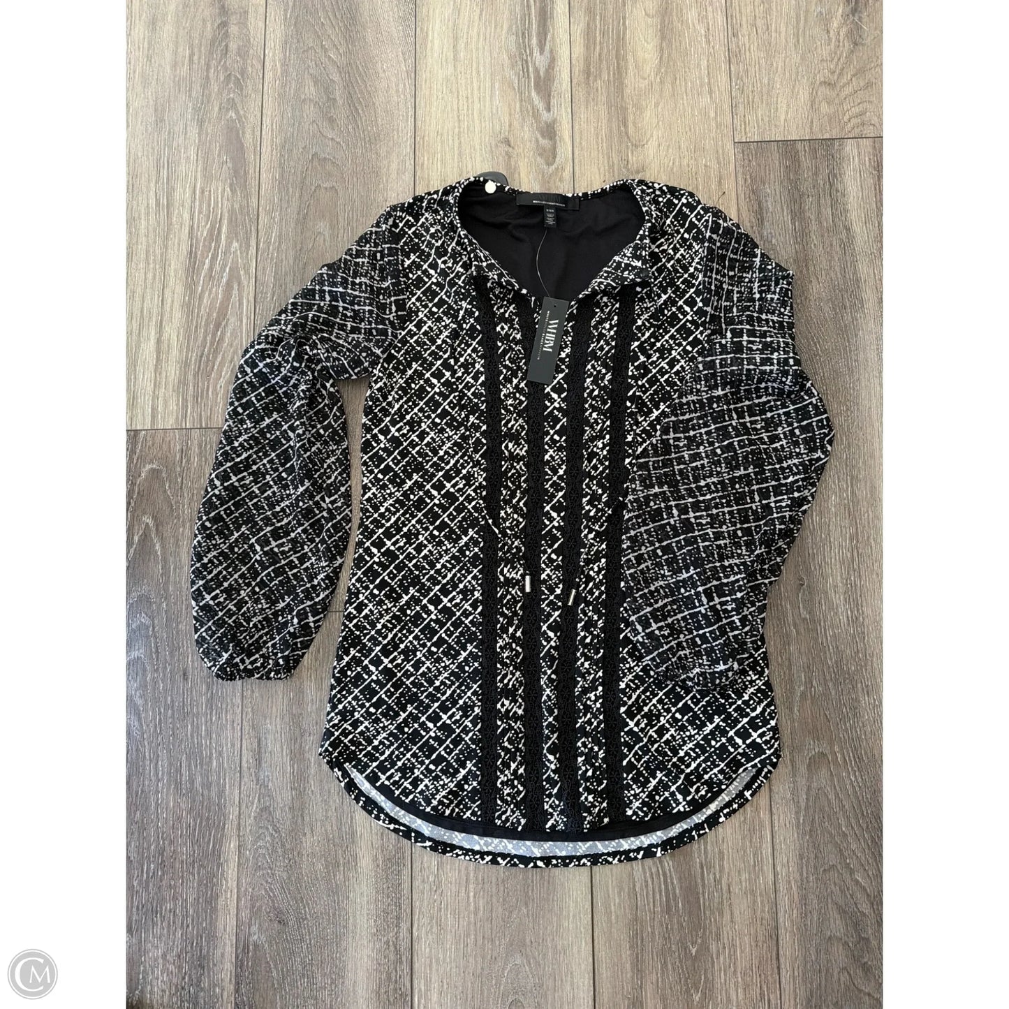 Top Long Sleeve By White House Black Market In Black, Size: Xxs