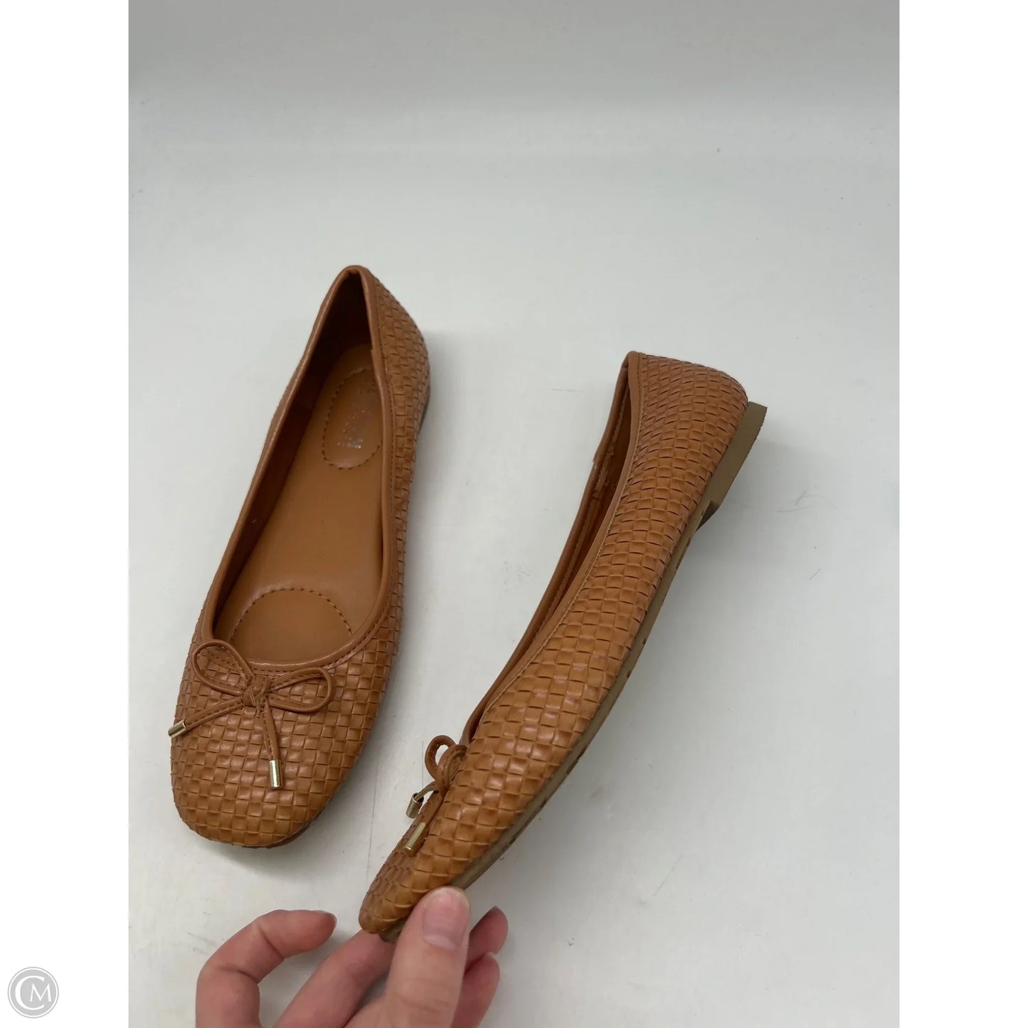 Shoes Flats By Kenneth Cole Reaction In Tan, Size: 8