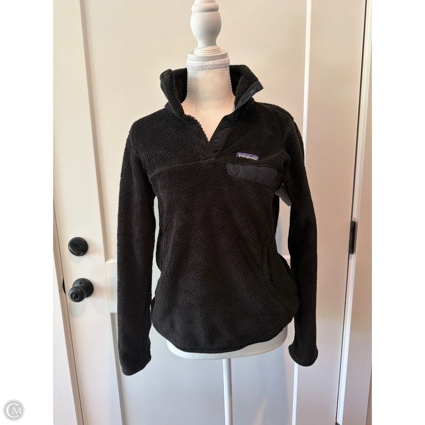 Sweatshirt Collar By Patagonia In Black, Size: S