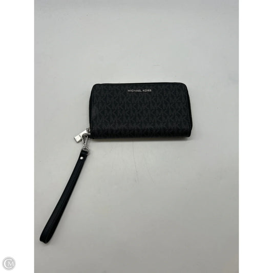 Wristlet Designer By Michael Kors, Size: Medium