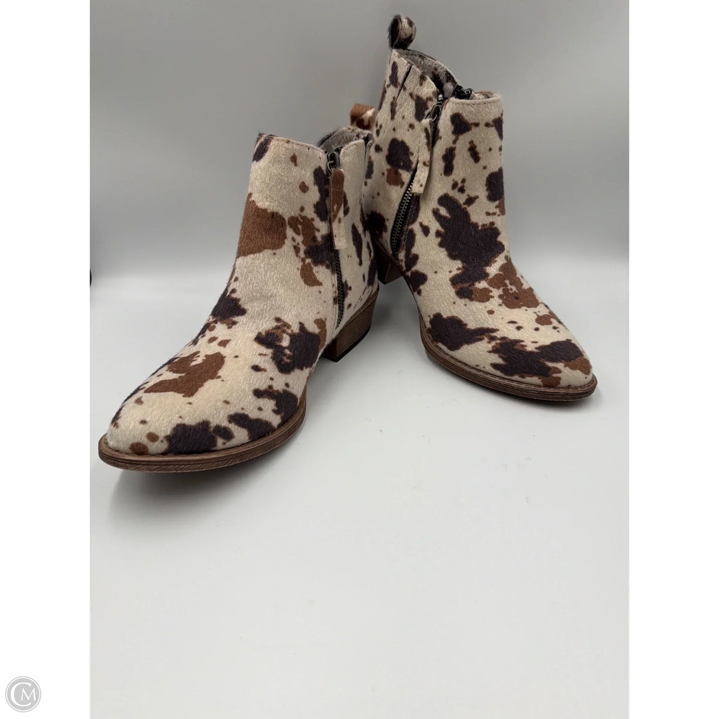 Boots Ankle Heels By Very G In Animal Print, Size: 10