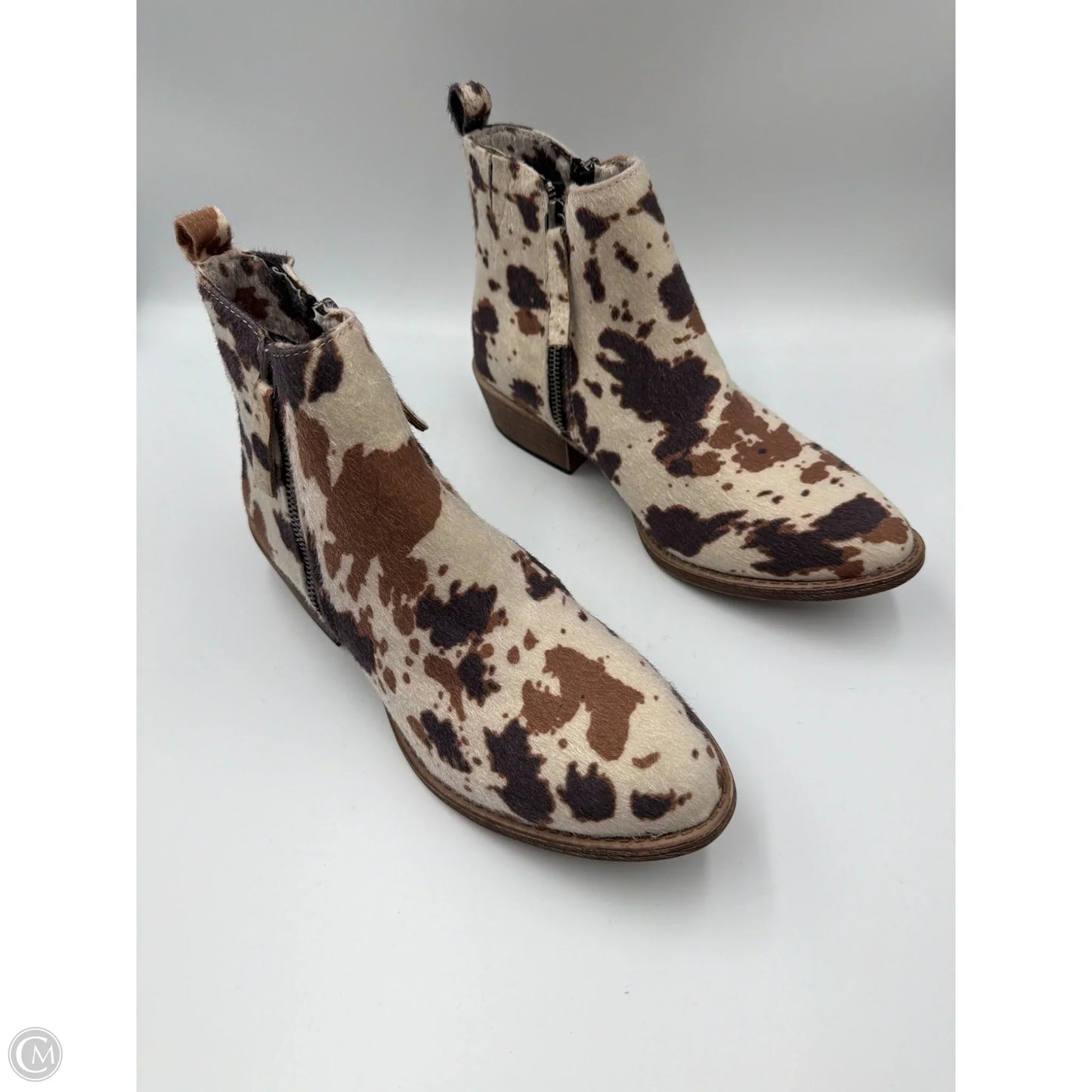 Boots Ankle Heels By Very G In Animal Print, Size: 10