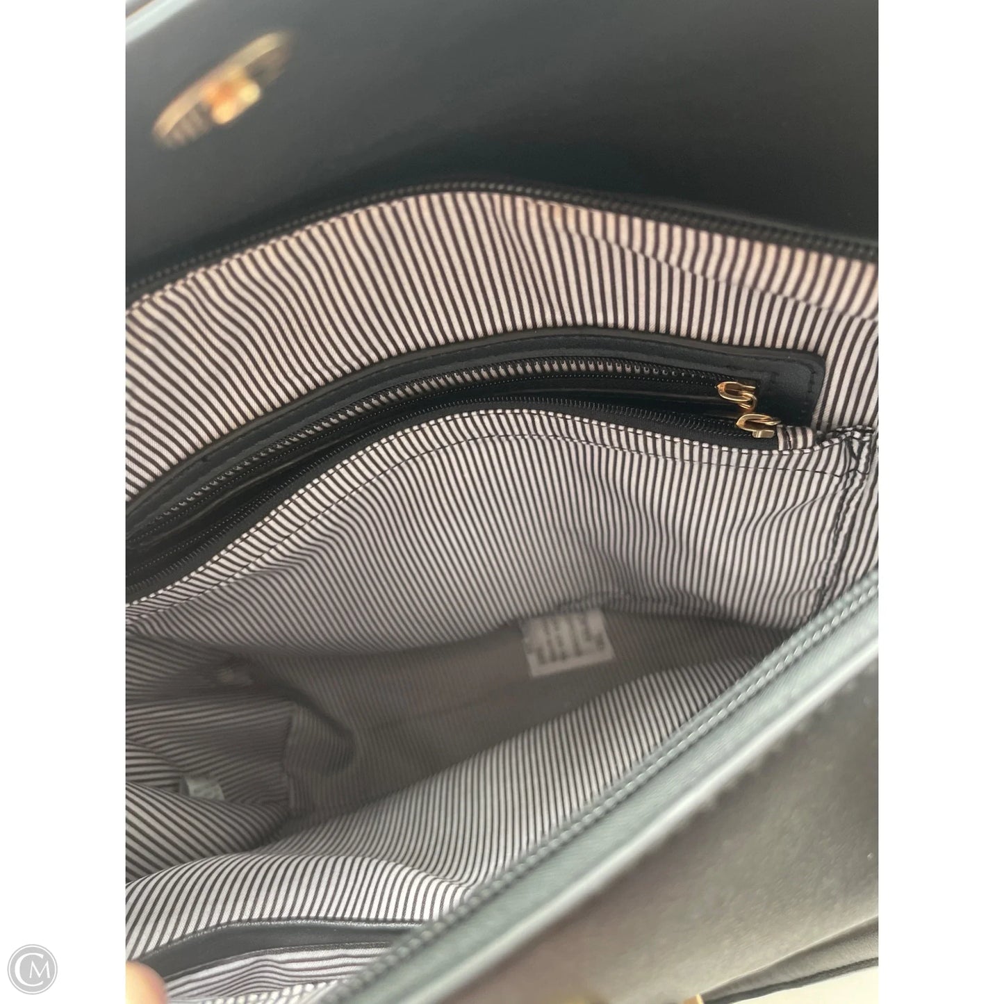 Handbag By Clothes Mentor, Size: Large