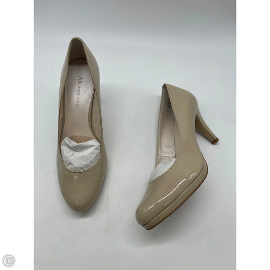 Shoes Heels Stiletto By Anne Klein In Cream, Size: 8