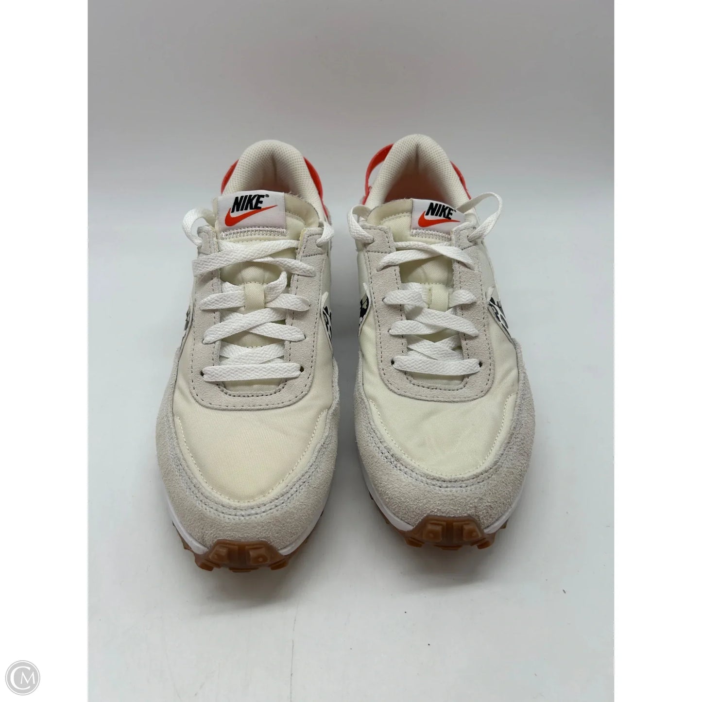 Shoes Athletic By Nike In Cream, Size: 10