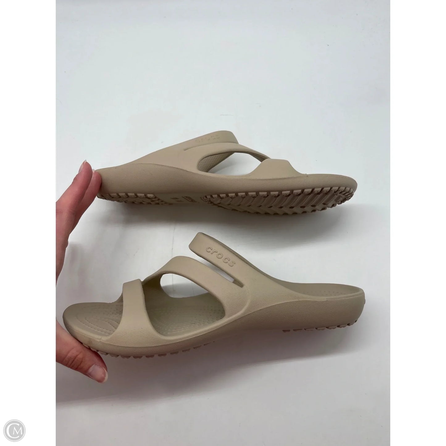 Sandals Flats By Crocs In Tan, Size: 9