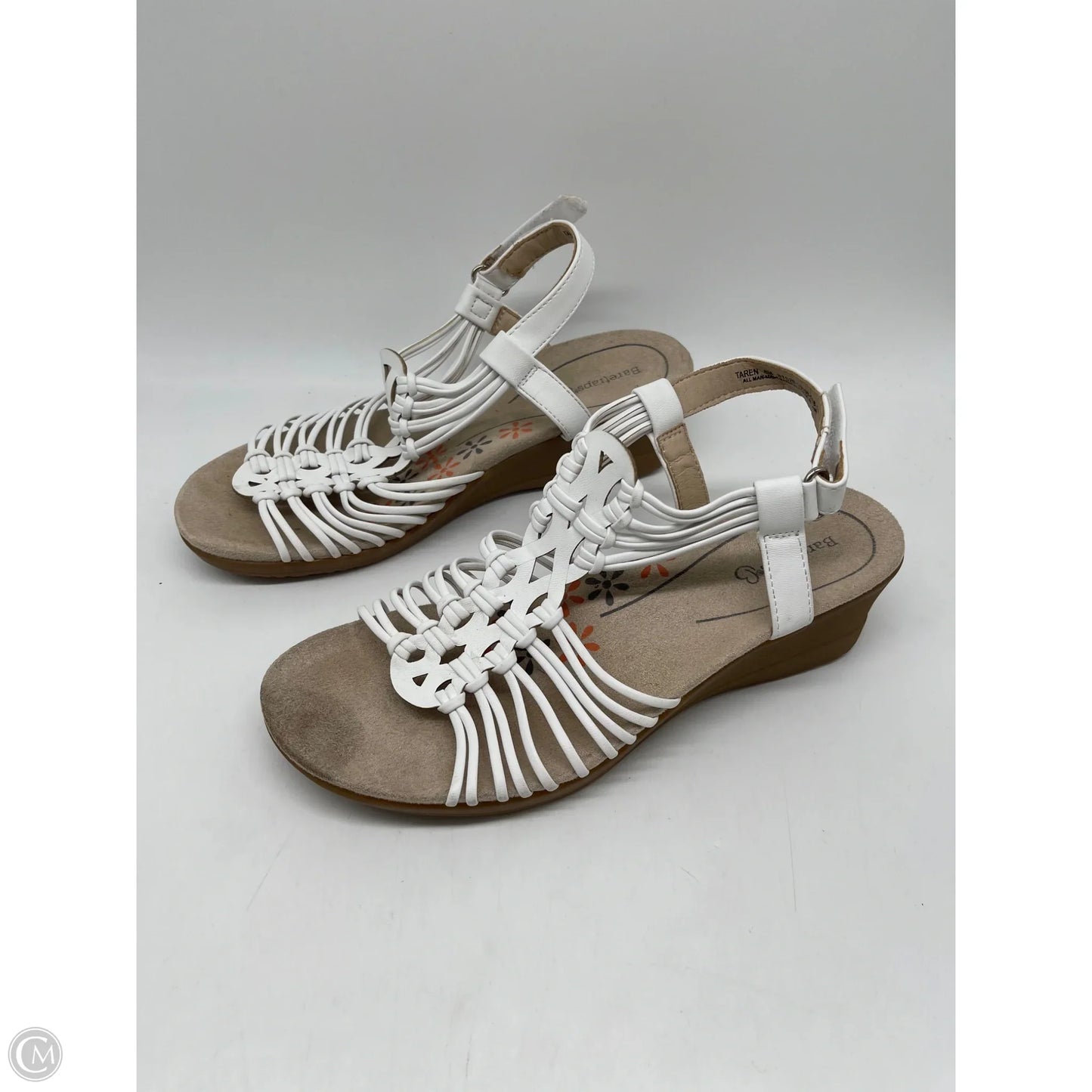 Sandals Heels Wedge By Bare Traps In White, Size: 8