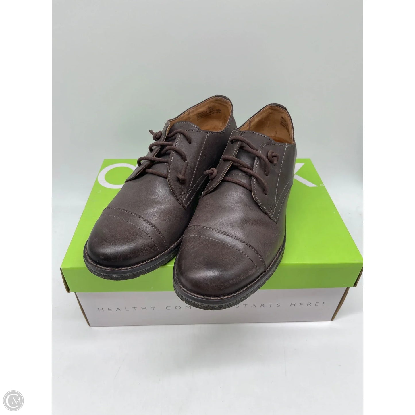 Shoes Flats By Aetrex In Brown, Size: 7