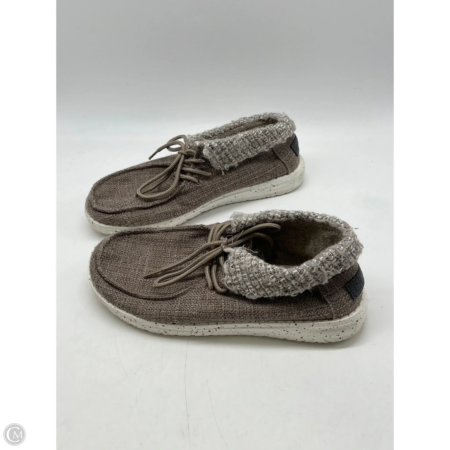 Shoes Flats By Hey Dude In Grey, Size: 7